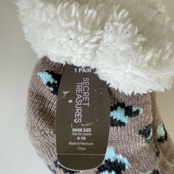 NWT Secret Treasures Socks Size 4-10 - Picture 2 of 5